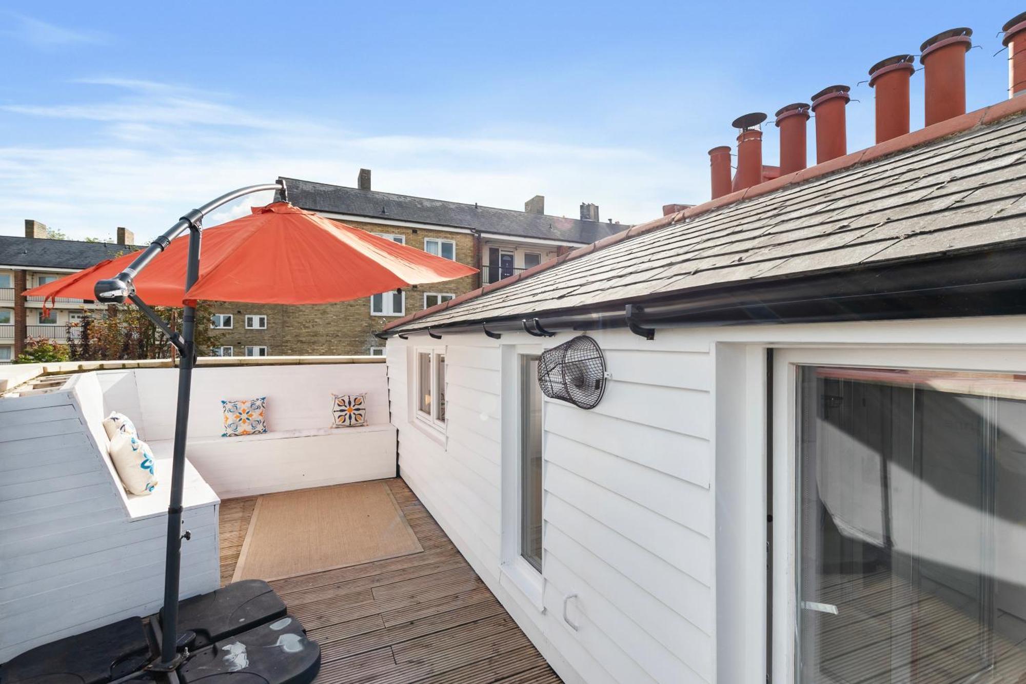 Stylish Flat In Shoreditch, Private Roof Terrace Лондон Экстерьер фото